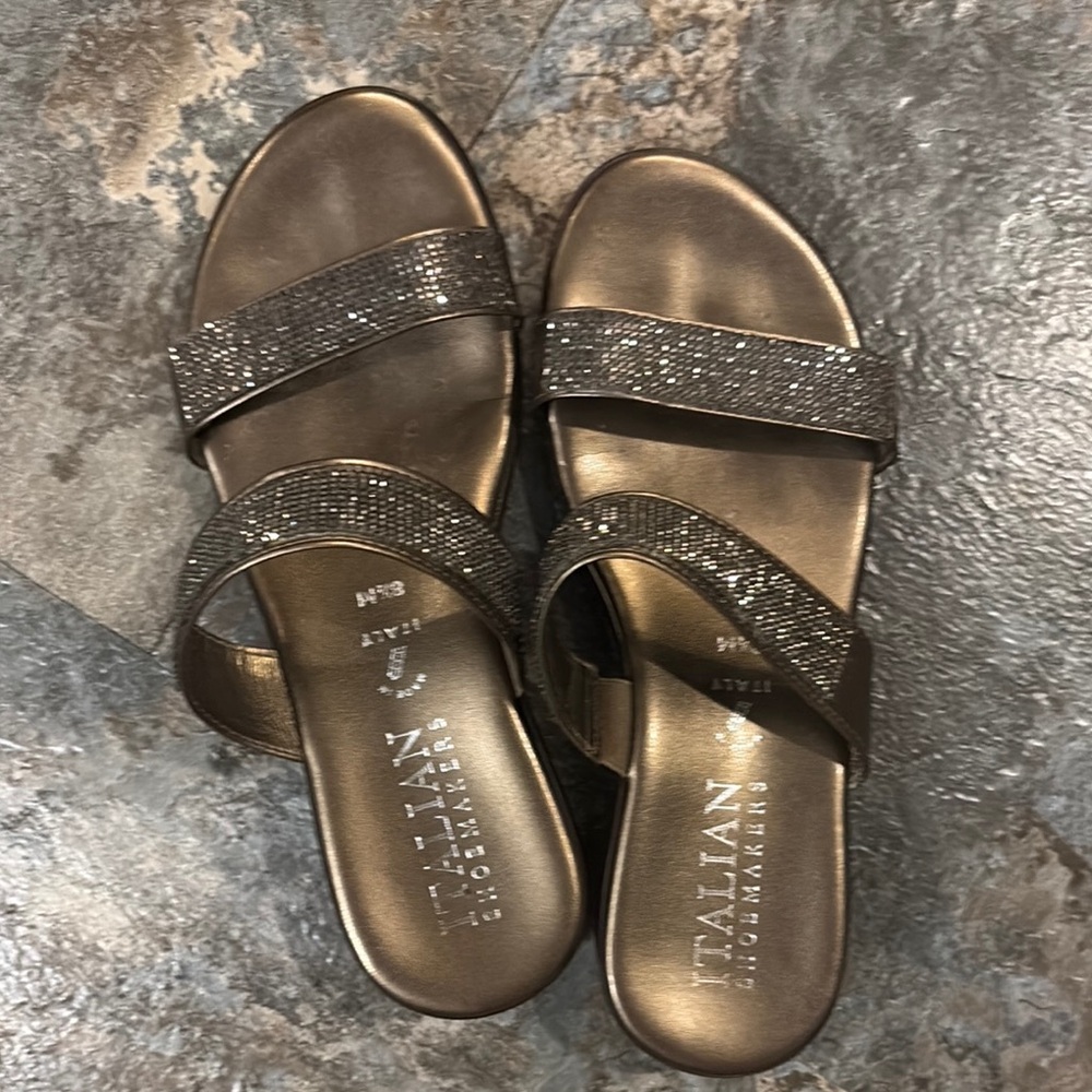 Italian Shoemakers Brown Sandals Slide-Style Comfort